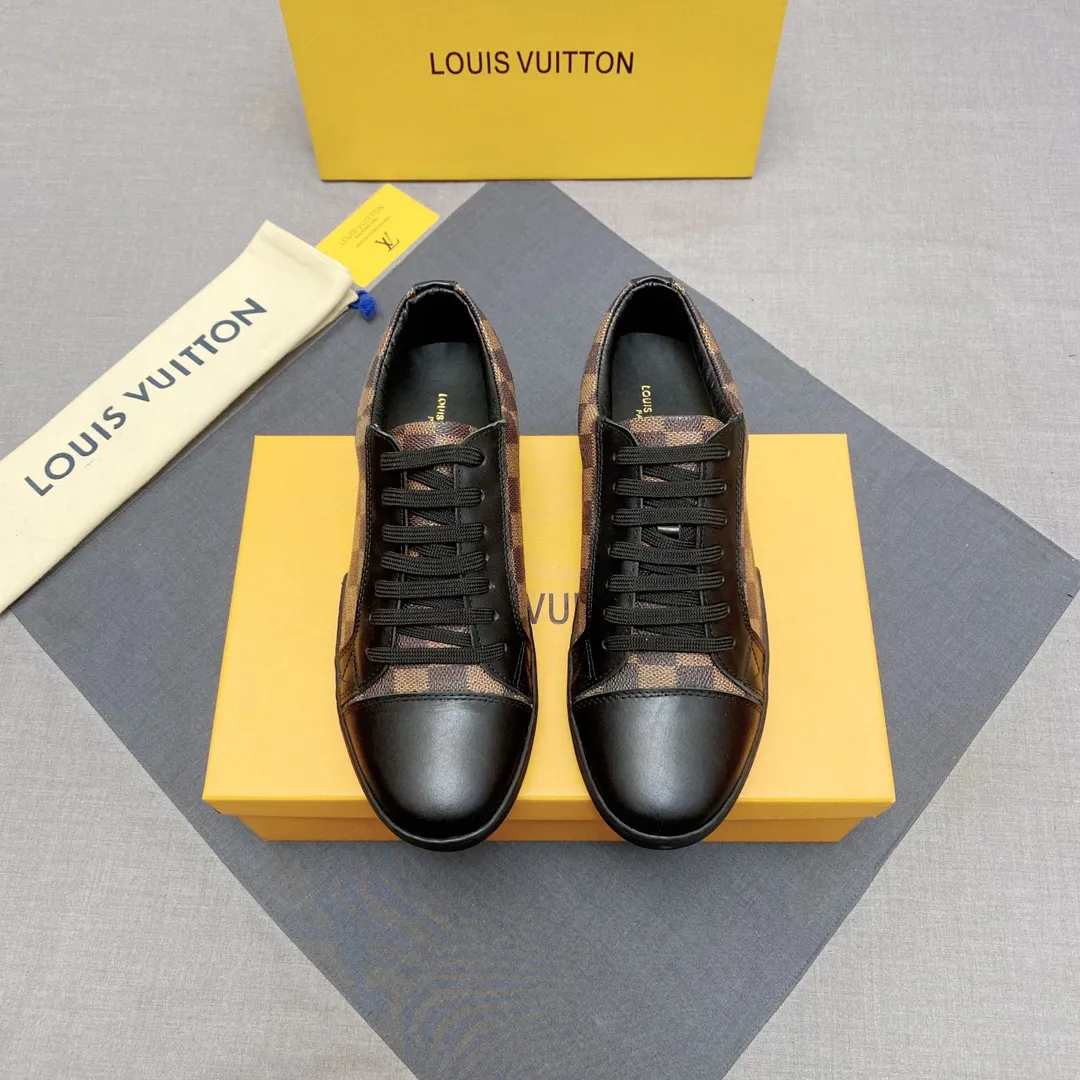 p360 LV men's shoes, casual shoes, sneakers, an international high-end brand, this model is the official classic model, 1:1 quality, made by famous manufacturers, made of Italian cowhide ➕PVC presbyoplasty material, perfect last shape, generous and fashionable design, attracting many consumers, top-grade cowhide inside, made of cowhide: what you want is high quality; dear friends, don't miss to forward the picture, the code number is 38_44 optional, No. 019